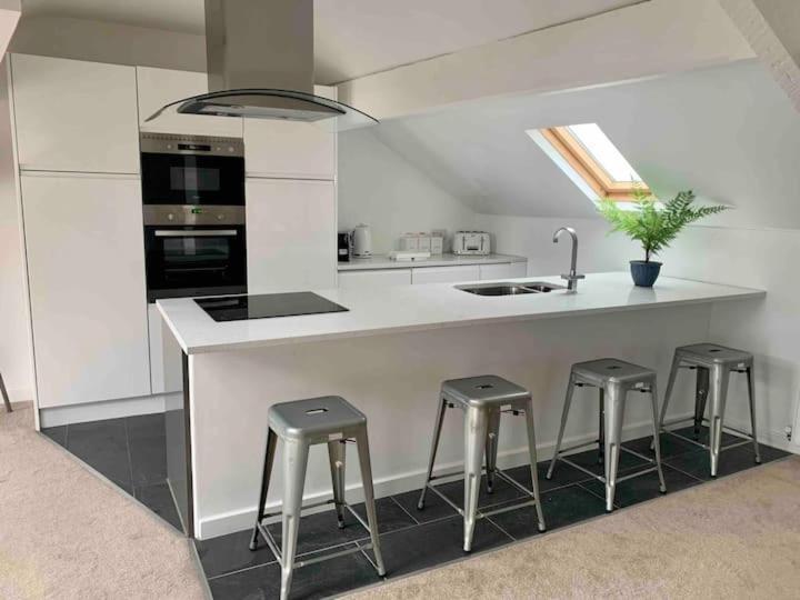 Lovely 2 Bedroom Modern Loft Apartment Sea View Morecambe Eksteriør bilde